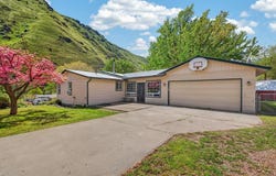 100 Park Street, Riggins, ID 83549