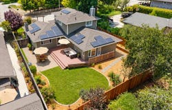 240 Bobs LN, Scotts Valley, CA 95066