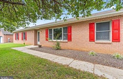 1213 S POINTE Drive, HAGERSTOWN, MD 21740