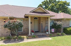 9504 Pointe DR, Fort Smith, AR 72903