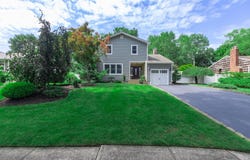 22 Sycamore Lane, Commack, NY 11725