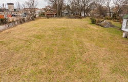 1632 N Grant Avenue, Springfield, MO 65803