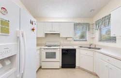 2127 NE 40TH Avenue, OCALA, FL 34470