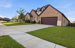 208 Sequoia Drive, Forney, TX 75126