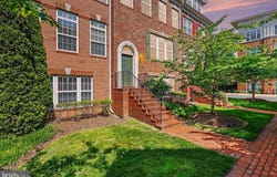 8046 RESERVE Way, VIENNA, VA 22182