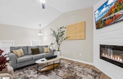 6 VILLA Drive, Westminster, SC 29693