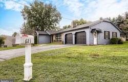 621 HOFFMAN Drive, HARRISBURG, PA 17111