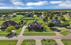 1611 Mustang Court, Cedar Hill, TX 75104