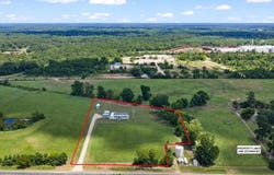 1442 State HWy 149, Carthage, TX 75633