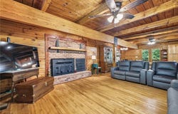 206 Henson Road SW, Cave Spring, GA 30124