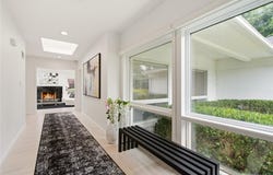 3 Engineers Road, Roslyn Harbor, NY 11576