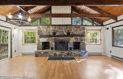 111 Forest View Drive, Hawley, PA 18428