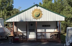 194 Whispering Pines Blvd, Georgetown, GA 39854