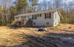 75 Tedford Road, Topsham, ME 04086
