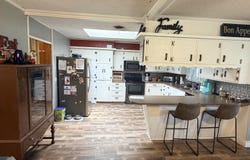 1210 Garland Street, Plainview, TX 79072