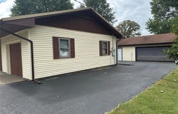 413 S Third Street, Ava, IL 62907