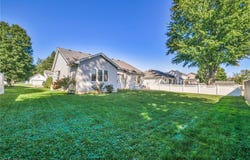 441 Pemberton Drive, Elyria, OH 44035