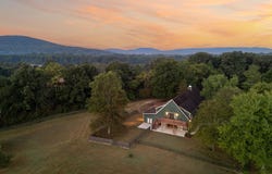 578 Hurricane Creek Road, Gurley, AL 35748