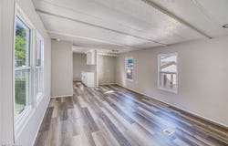 172 Paradise Boulevard, Madison, OH 44057