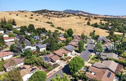 714 Navaronne Way, Concord, CA 94518
