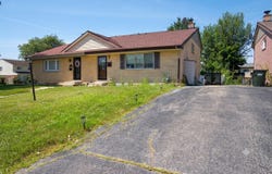 9406 N Oak Avenue, Des Plaines, IL 60016