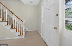 5 PENLAW Road, LAWRENCE TOWNSHIP, NJ 08648