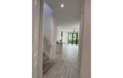 7380 Rockefeller Dr., Naples, FL 34119