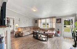 825 Harrell St, Hartsville, SC 29550