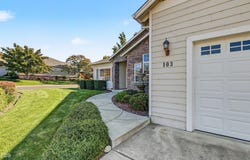 103 Greenmoor Drive, Eagle Point, OR 97524