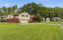 744 Edwards Drive, Berea, OH 44017