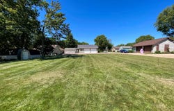 16 S Paffrath Avenue, Springfield, MN 56087
