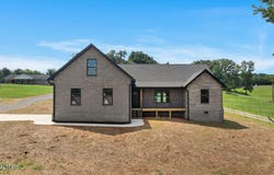 1124 Ruby Way, Greenback, TN 37742