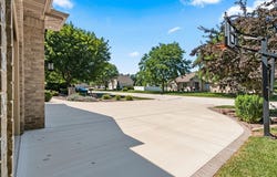 3036 WARM SPRINGS Drive, GREEN BAY, WI 54311