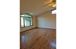 1507 West St., Yankton, SD 57078