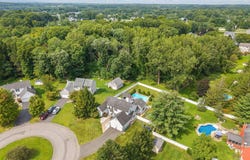 302 Quidor Court, Guilderland, NY 12159