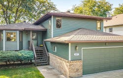 227 Lake Summerset Drive, LAKE SUMMERSET, IL 61019