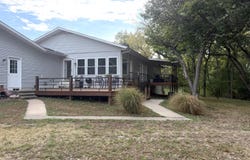 19125 E 1200 Road, Stockton, MO 65785