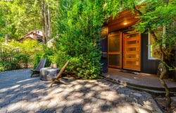 38 RIDGELINE Dr, Eugene, OR 97405