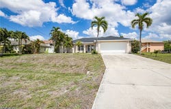 5333 SW 16th Place, Cape Coral, FL 33914