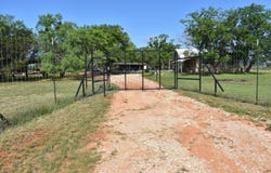 11897 N US 377, London, TX 76854