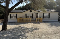 206 N Scenic Loop, Canyon Lake, TX 78133