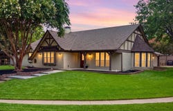 3313 Bobwhite Drive, Bedford, TX 76021