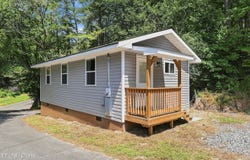2519 Ridge Rd, Pigeon Forge, TN 37863