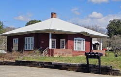 130 First Street, Franklin, NC 28734