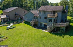 786 LIME QUARRY Road, GAP, PA 17527