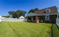 156 Central Ave, N Versailles, PA 15137