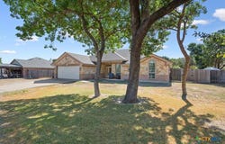 5890 Denmans Loop, Belton, TX 76513