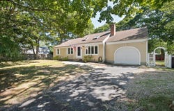 277 Scudder Avenue, Hyannis, MA 02601