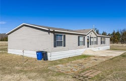 24439 Blue Goose RD, Bokoshe, OK 74930