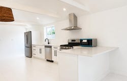13 S Elm Street, Three Oaks, MI 49128